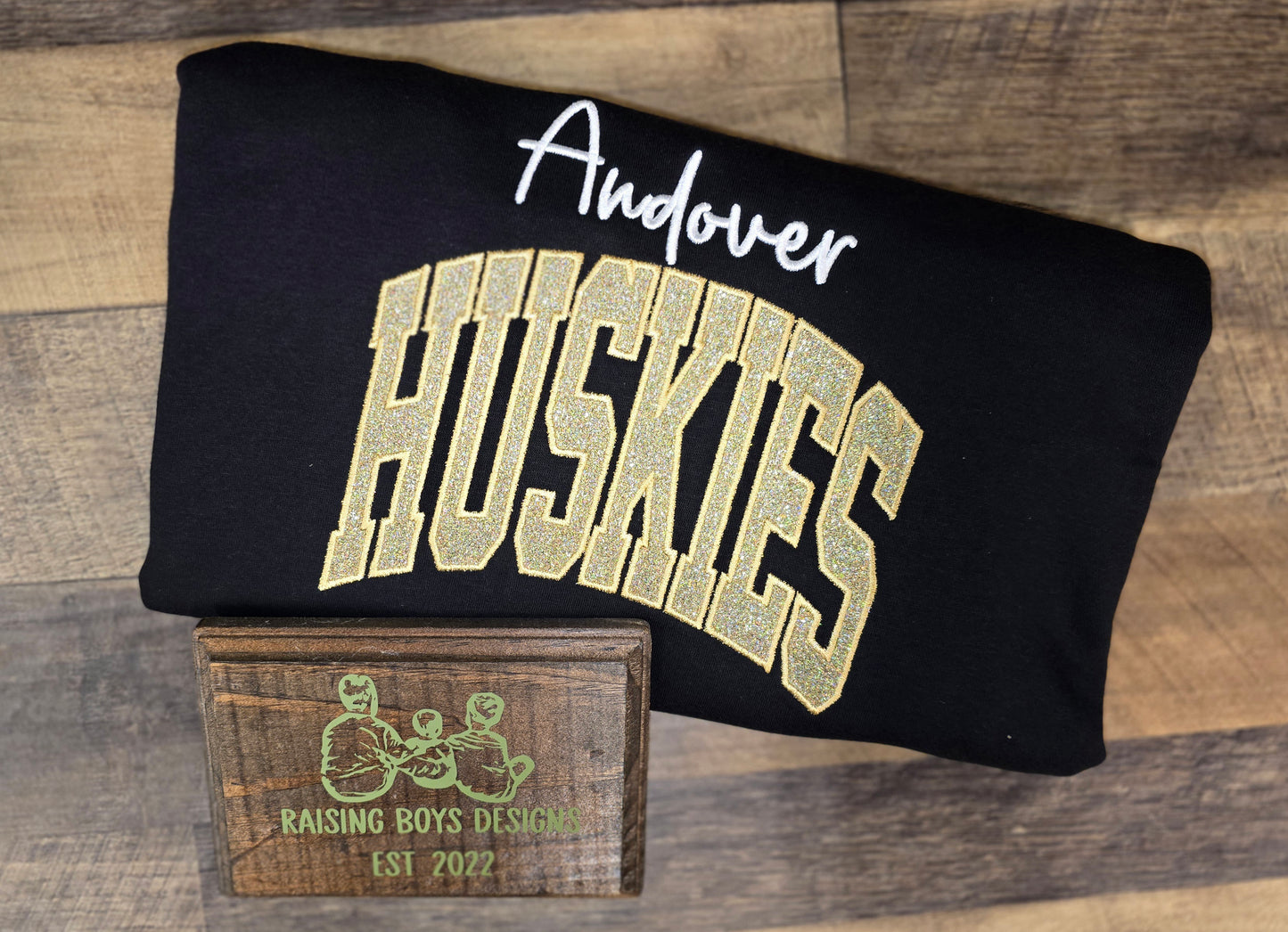Andover Huskies 3D puff/Glitter Crewneck